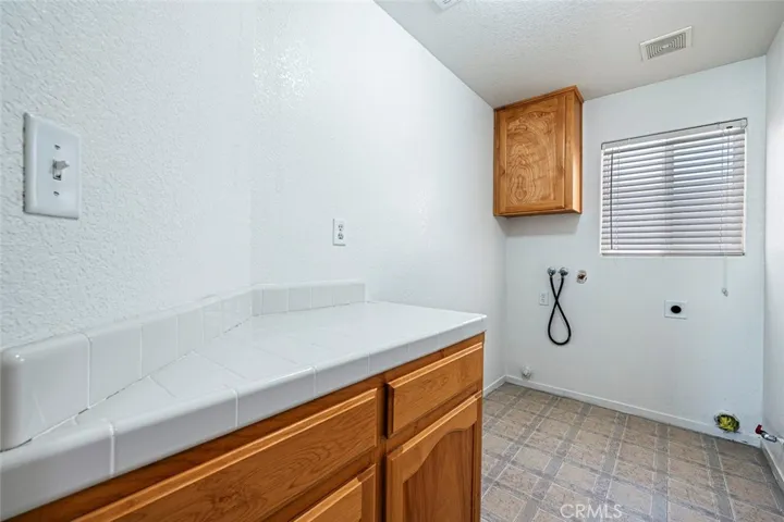 115 Curtiss, Coalinga, California 93210