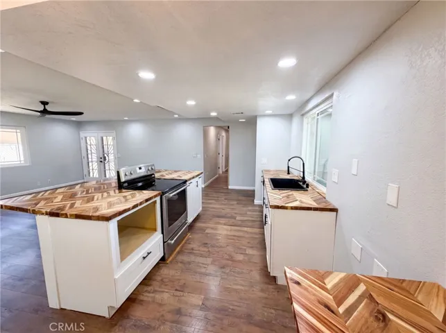 14729 Hartford Lane, Helendale, California 92342