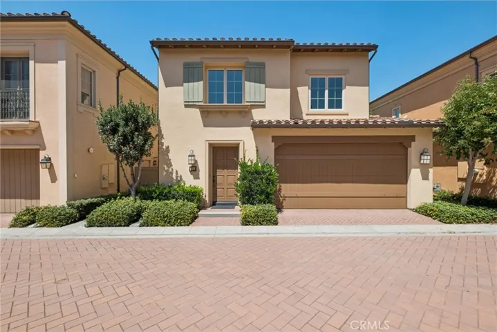 71 Brindisi, Irvine, California 92618