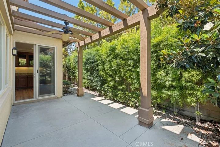 71 Brindisi, Irvine, California 92618