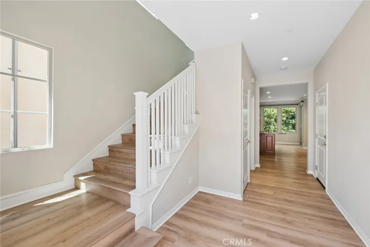 71 Brindisi, Irvine, California 92618