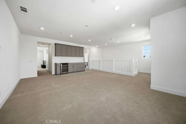29566 Camino Azar, Valencia, California 91354