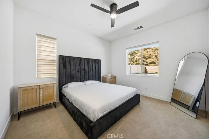 29566 Camino Azar, Valencia, California 91354