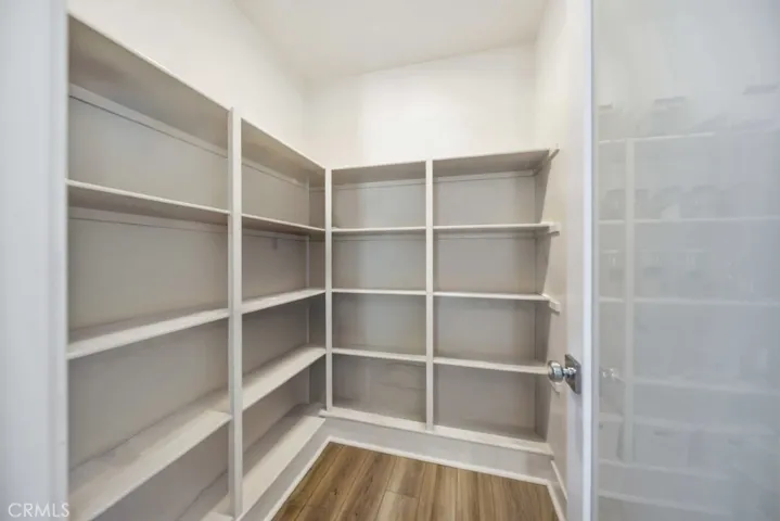 29566 Camino Azar, Valencia, California 91354
