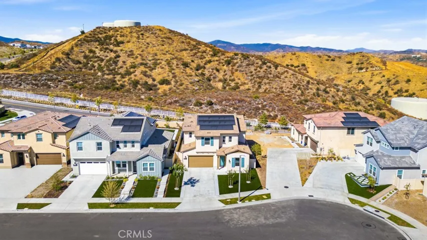 29566 Camino Azar, Valencia, California 91354