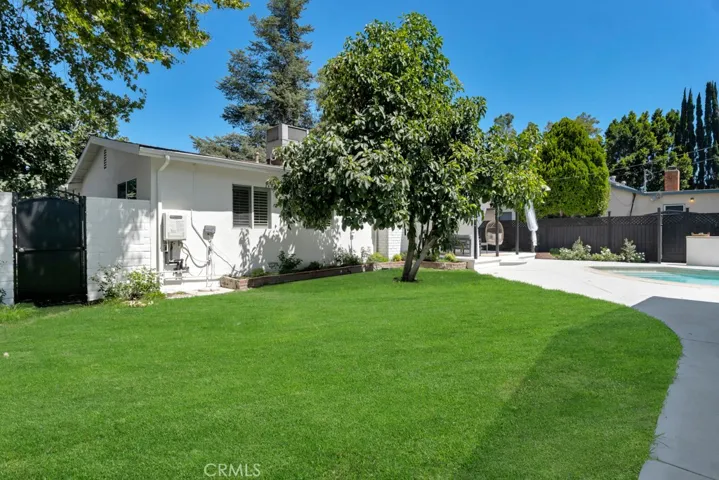 6727 Kentland, West Hills, California 91307