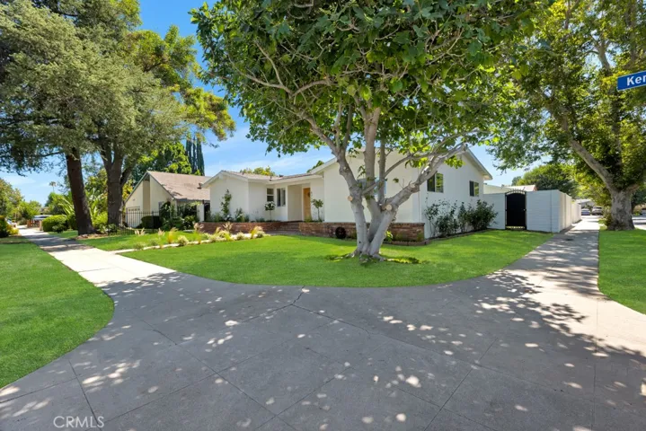 6727 Kentland, West Hills, California 91307