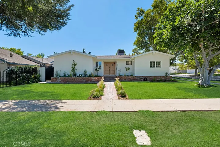 6727 Kentland, West Hills, California 91307