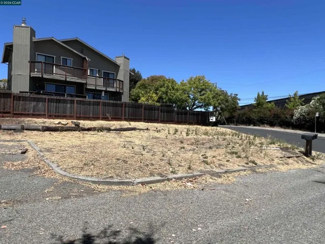 2109 Overlook Dr, Walnut Creek, California 94597