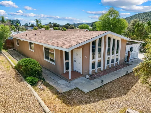34164 Harrow Hill Road, Wildomar, California 92595