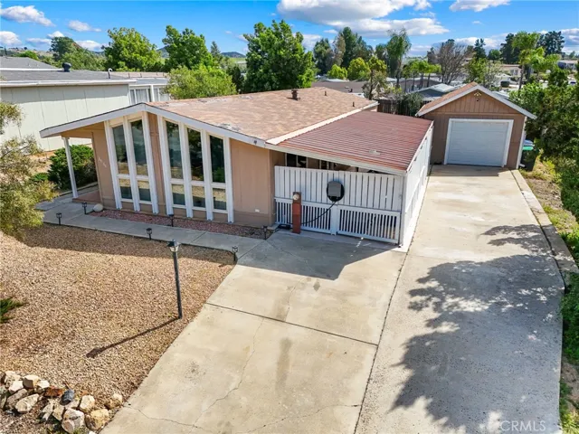 34164 Harrow Hill Road, Wildomar, California 92595