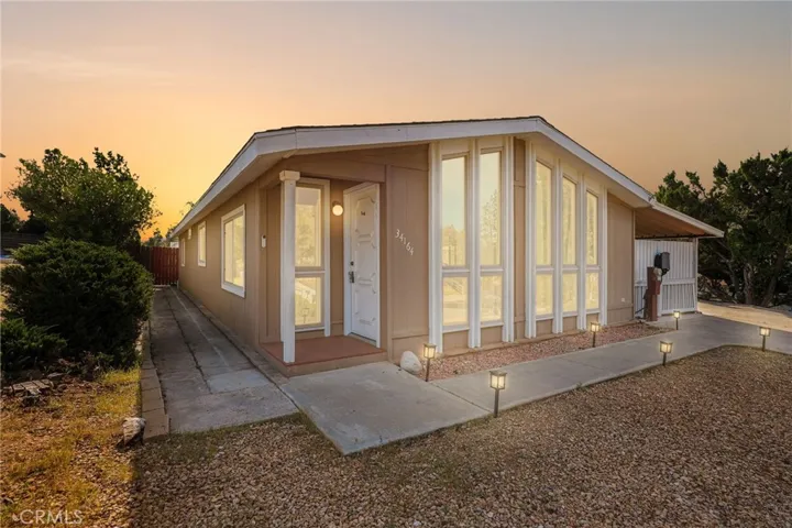 34164 Harrow Hill Road, Wildomar, California 92595