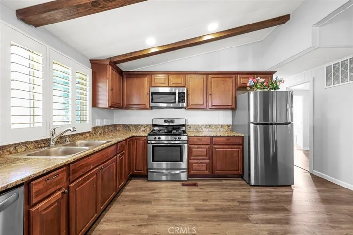 34164 Harrow Hill Road, Wildomar, California 92595