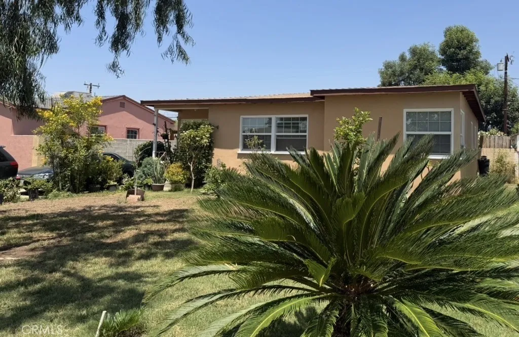 1519 E Idahome