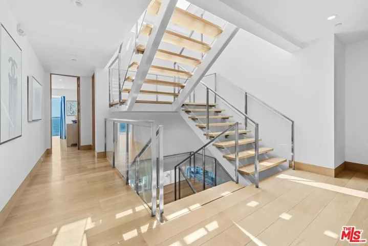 24380 Malibu Road, Malibu, California 90265