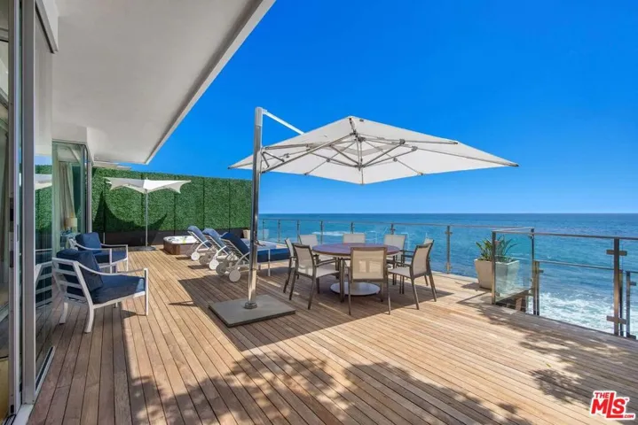 24380 Malibu Road, Malibu, California 90265