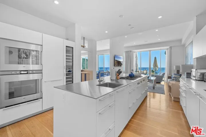24380 Malibu Road, Malibu, California 90265