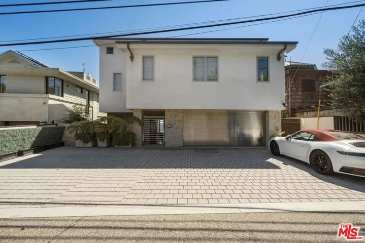 24380 Malibu Road, Malibu, California 90265