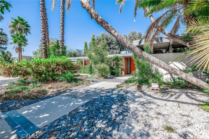 18349 Hiawatha Street, Northridge, California 91326