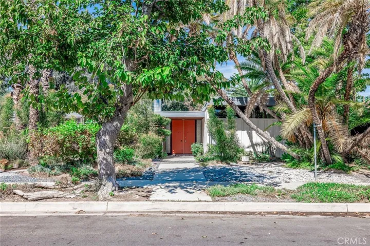 18349 Hiawatha Street, Northridge, California 91326