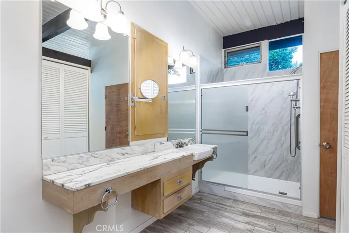 18349 Hiawatha Street, Northridge, California 91326