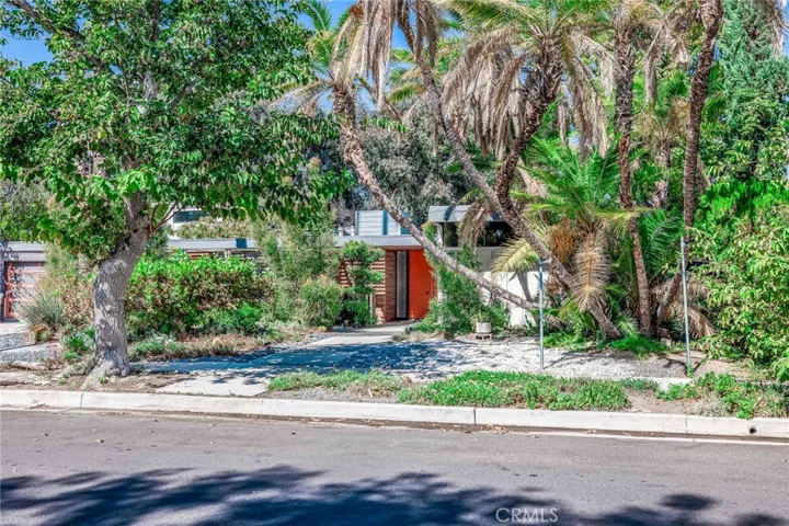 18349 Hiawatha Street, Northridge, California 91326