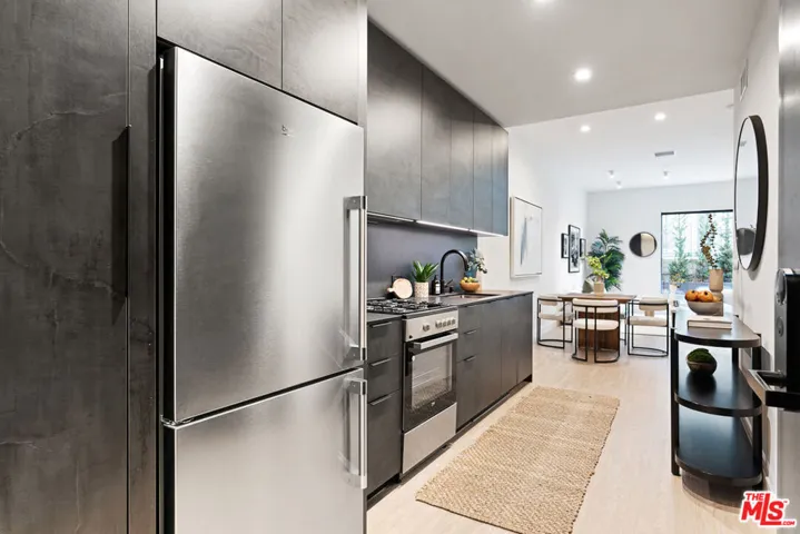 3688 Overland Avenue Ph3, Los Angeles, California 90034
