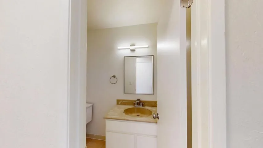 637 Cabrillo Avenue, Santa Cruz, California 95065