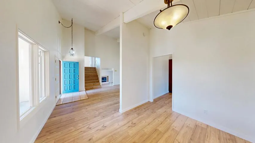 637 Cabrillo Avenue, Santa Cruz, California 95065