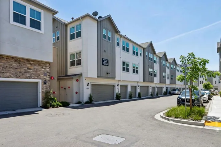 Norbridge Avenue, Castro Valley, California 94546
