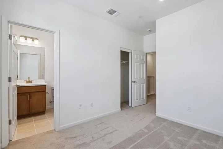 Norbridge Avenue, Castro Valley, California 94546