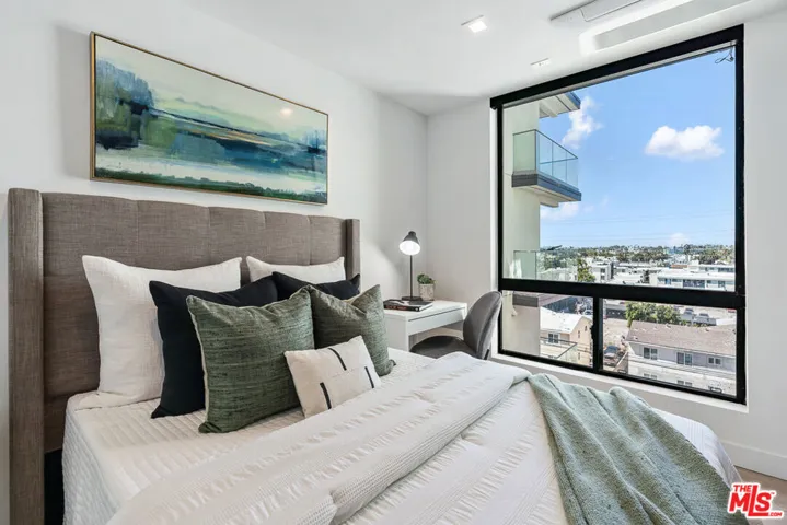 3688 Overland Avenue 341, Los Angeles, California 90034