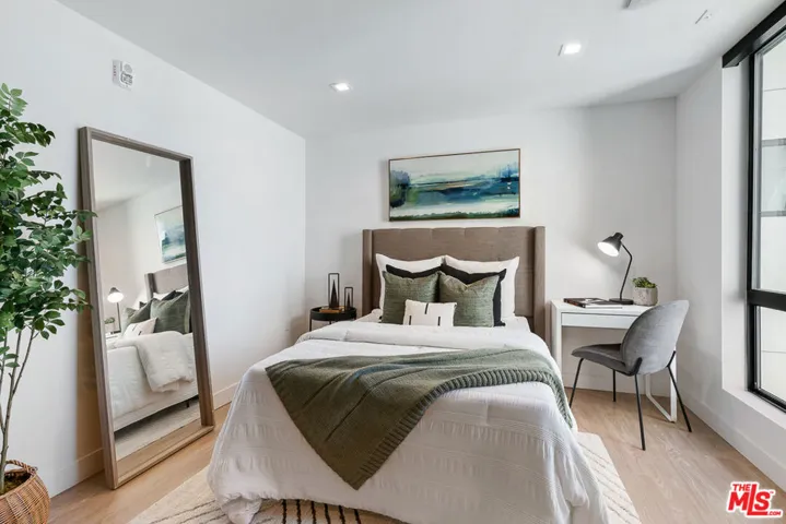 3688 Overland Avenue 341, Los Angeles, California 90034