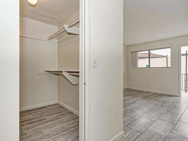 962 Loring Street 2b, San Diego, California 92109
