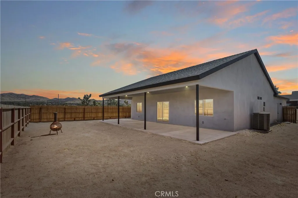 7067 Mohawk Trail, Yucca Valley, California 92284 — photo 4