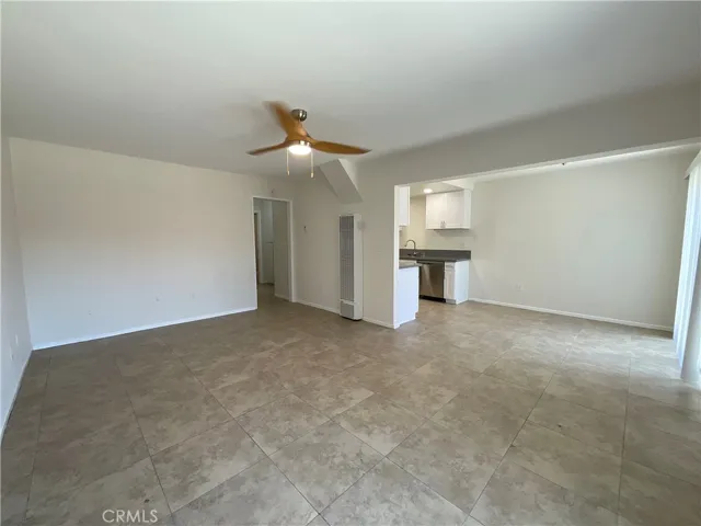 201 Joliet Avenue B, Huntington Beach, California 92648