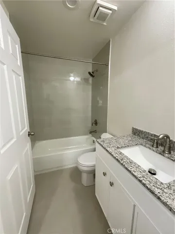 201 Joliet Avenue B, Huntington Beach, California 92648