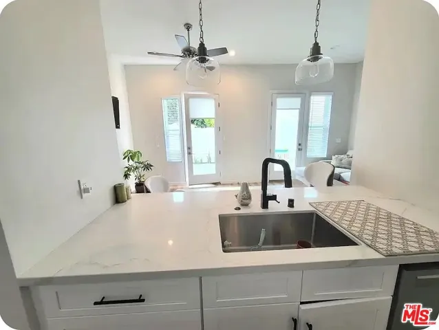 2503 Phelan Lane, Redondo Beach, California 90278