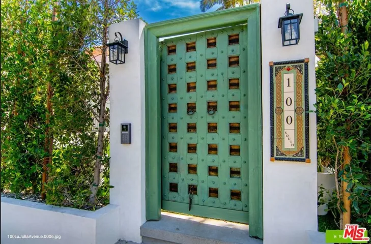 100 S La Jolla Avenue, Los Angeles, California 90048