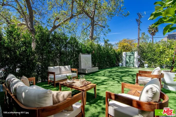 100 S La Jolla Avenue, Los Angeles, California 90048