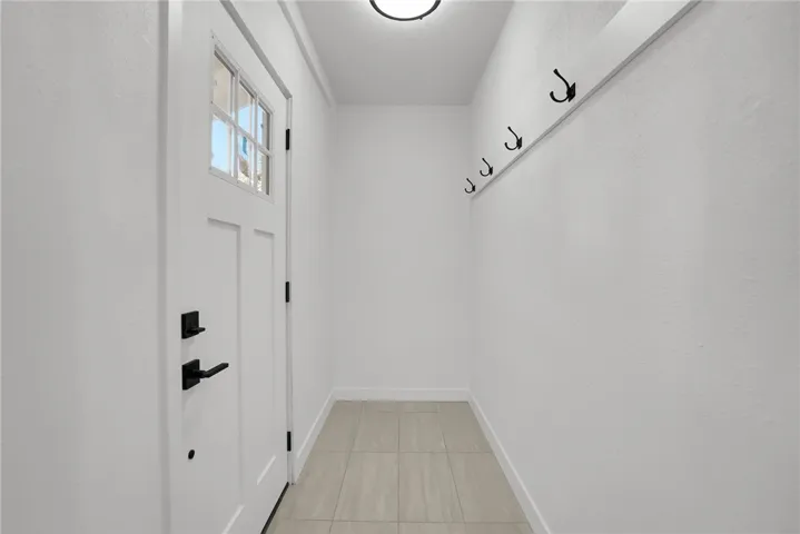 4808 Maryland, La Crescenta, California 91214