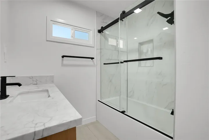 4808 Maryland, La Crescenta, California 91214