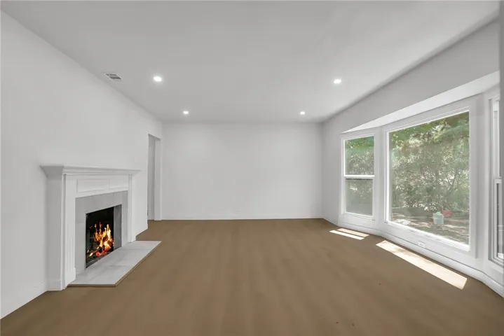 4808 Maryland, La Crescenta, California 91214