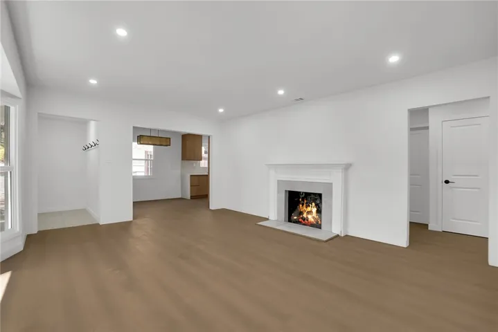 4808 Maryland, La Crescenta, California 91214