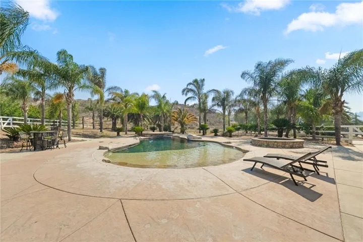 41984 Madeline Court, Temecula, California 92592