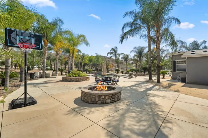 41984 Madeline Court, Temecula, California 92592
