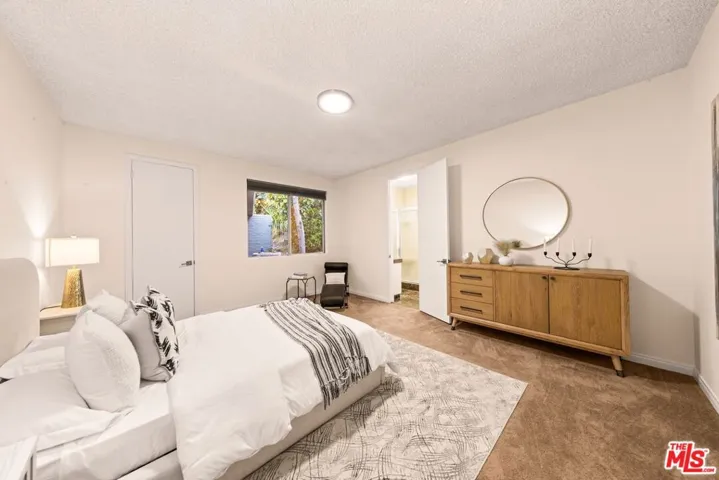 16375 Sloan Drive, Los Angeles, California 90049