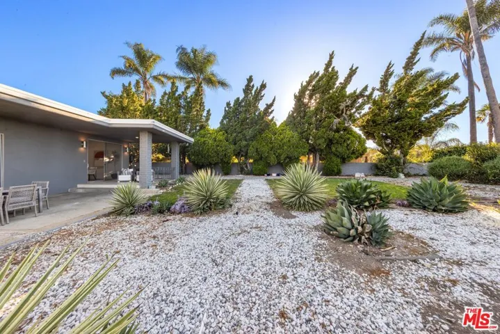 16375 Sloan Drive, Los Angeles, California 90049