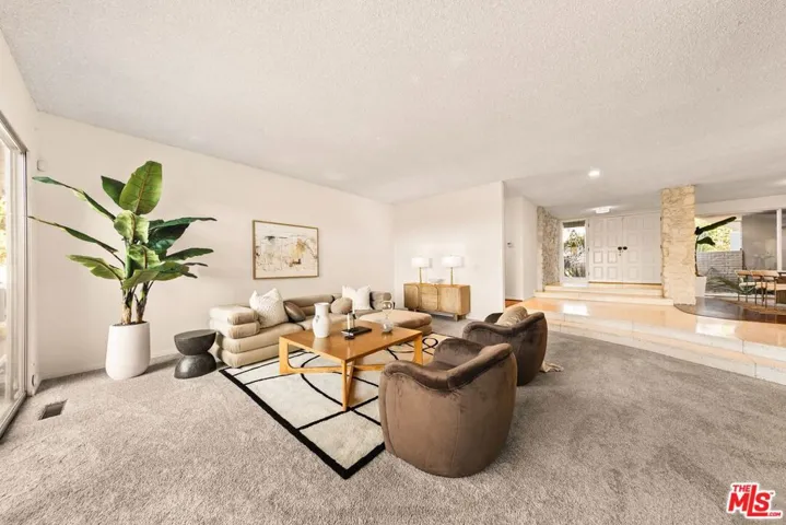 16375 Sloan Drive, Los Angeles, California 90049
