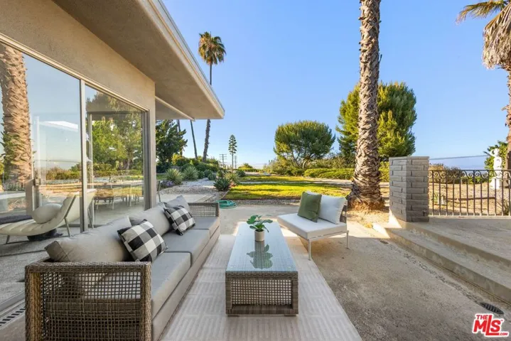 16375 Sloan Drive, Los Angeles, California 90049